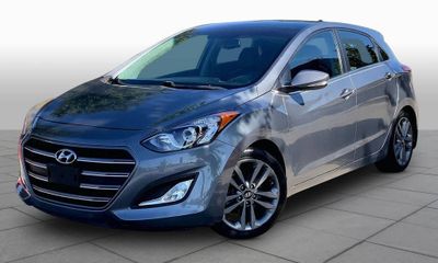 2016 Hyundai Elantra Standard W Style