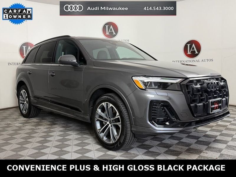 2025 Audi Q7 — a typically priced live listing