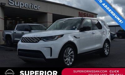 2024 Land Rover Discovery P300 S