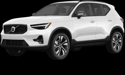 2026 Volvo XC40 Plus Dark