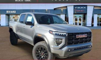 2026 GMC Canyon Elevation