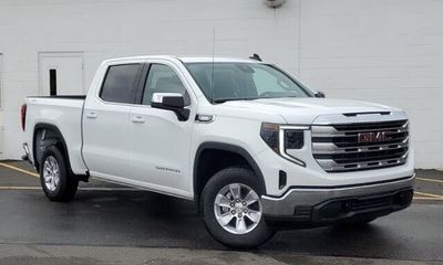 2026 GMC Sierra SLE