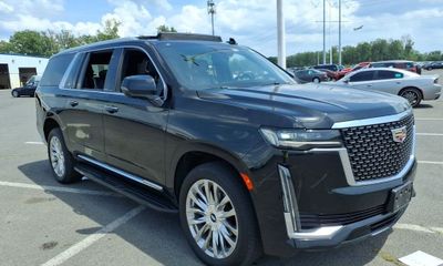 2022 Cadillac Escalade ESV Premium Luxury