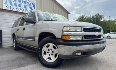 2004 Chevrolet Suburban LS