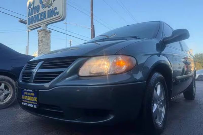 2007 Dodge Caravan/Grand Caravan — a typically priced live listing