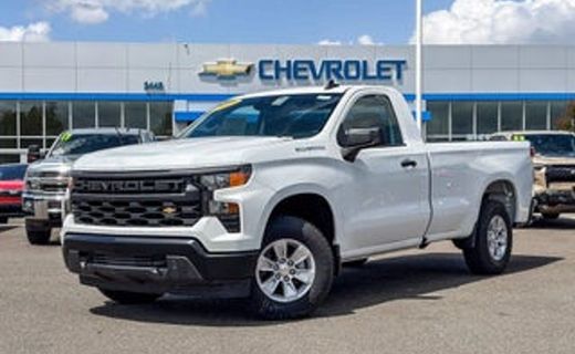 2023 Chevrolet Silverado Custom