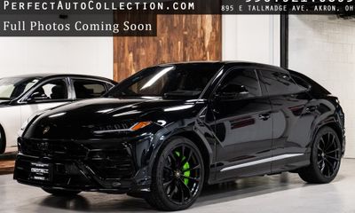 2020 Lamborghini Urus