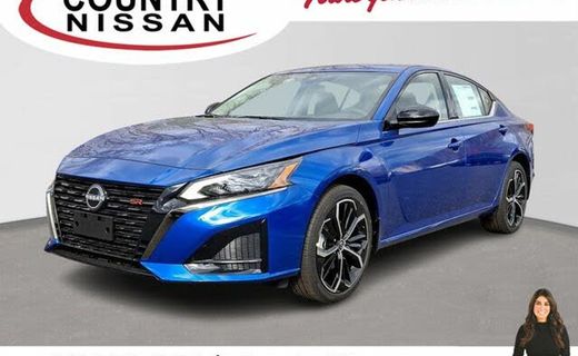 2025 Nissan Altima SR