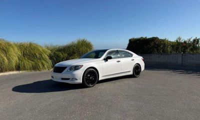 2007 Lexus LS 460