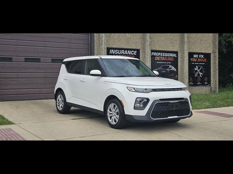2022 Kia Soul — a typically priced live listing