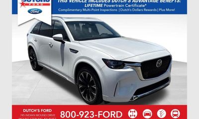 2024 Mazda CX-90 Premium Package