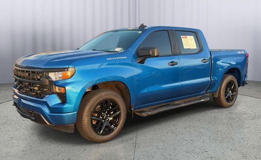 2023 Chevrolet Silverado Custom