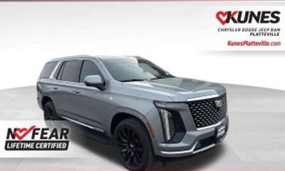 2025 Cadillac Escalade Premium Luxury