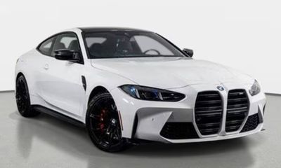 2025 BMW M4 Coupe
