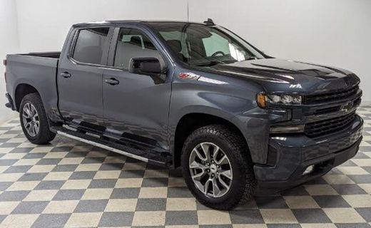 2021 Chevrolet Silverado RST
