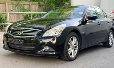 2015 Infiniti Q40 Base