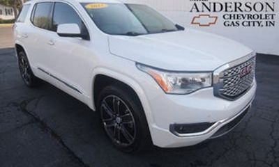 2019 GMC Acadia Denali