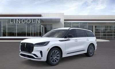 2026 Lincoln Aviator Base