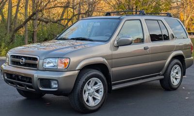 2003 Nissan Pathfinder SE
