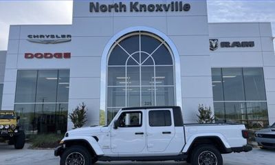 2022 Jeep Gladiator Overland