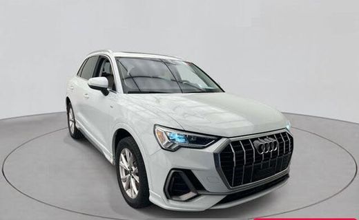 2023 Audi Q3