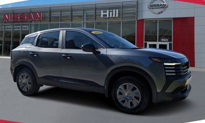 2025 Nissan Kicks MPV S
