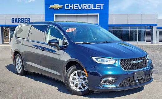 2023 Chrysler Pacifica Touring L