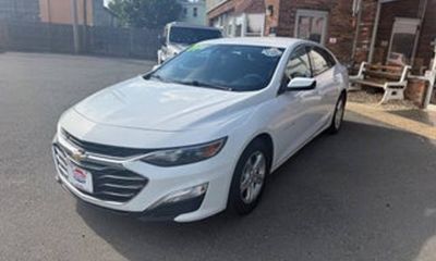 2021 Chevrolet Malibu LS 1FL