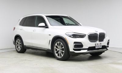 2023 BMW X5 XDRIVE45E
