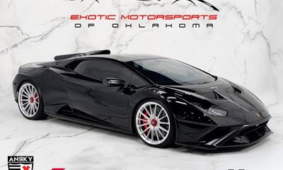 2023 Lamborghini Huracan STO