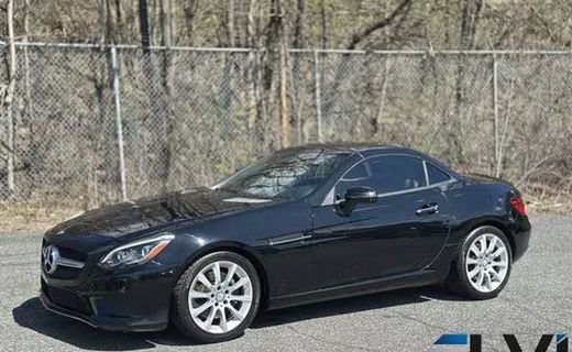 2017 Mercedes-Benz SLC-Class SLC300
