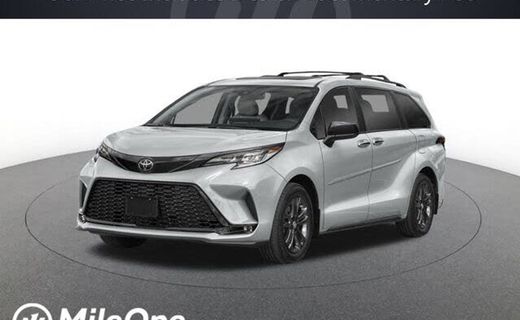 2026 Toyota Sienna XSE