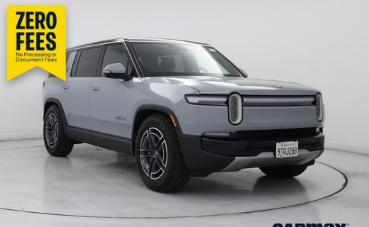 2025 Rivian R1S Adventure