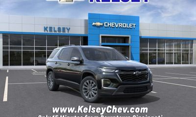 2023 Chevrolet Traverse RS
