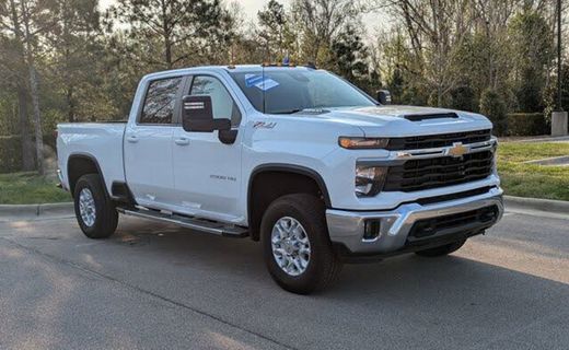2025 Chevrolet Silverado HD LT