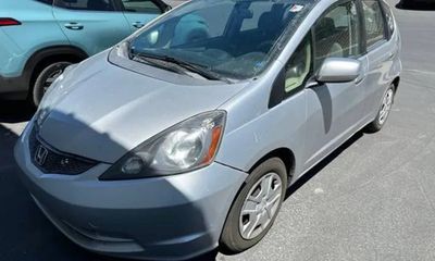 2012 Honda FIT Base