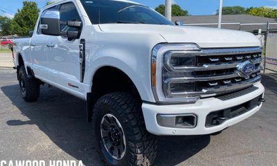 2023 Ford F-350 Lariat