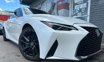 2021 Lexus IS 300 Base