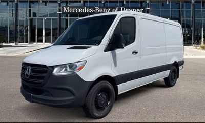 2025 Mercedes-Benz Sprinter 907 VS30