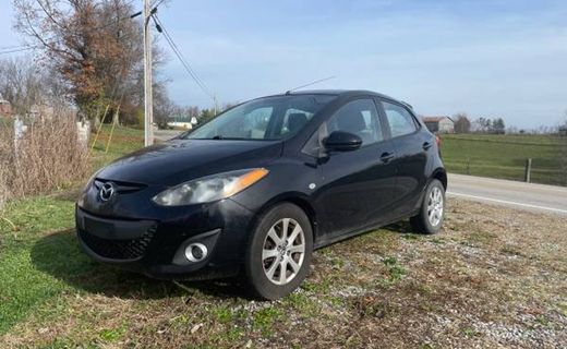 2013 Mazda MAZDA2