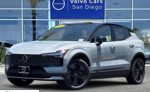 2026 Volvo EX30 CC Ultra