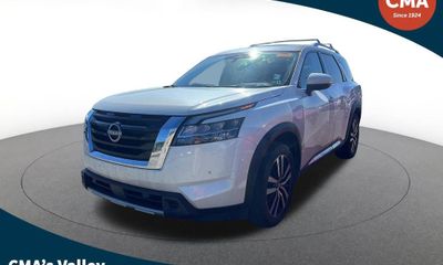 2023 Nissan Pathfinder Platinum