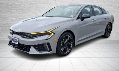 2025 Kia K5