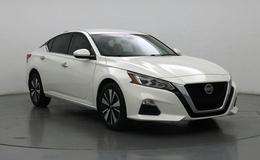 2022 Nissan Altima SV