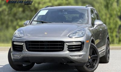 2016 Porsche Cayenne Base S