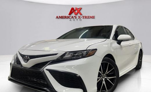 2023 Toyota Camry SE