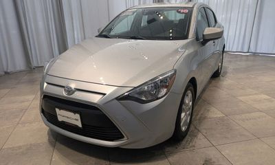 2018 Toyota Yaris IA Base