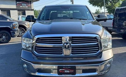 2017 Ram 1500 SLT