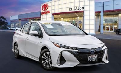2021 Toyota Prius Prime PHEV XLE