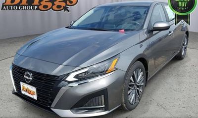 2023 Nissan Altima SV